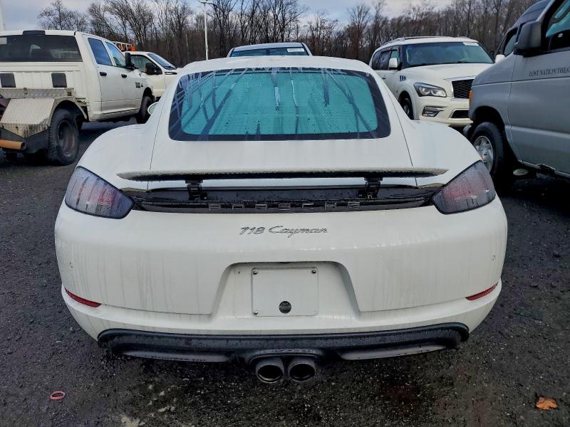 2018 PORSCHE CAYMAN #3297989063