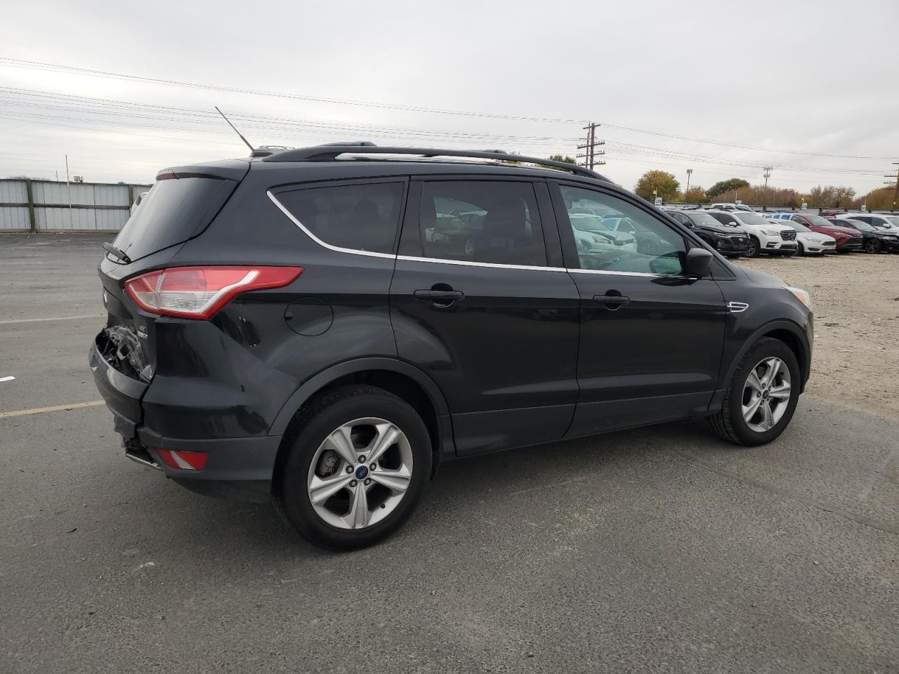 FORD ESCAPE SE