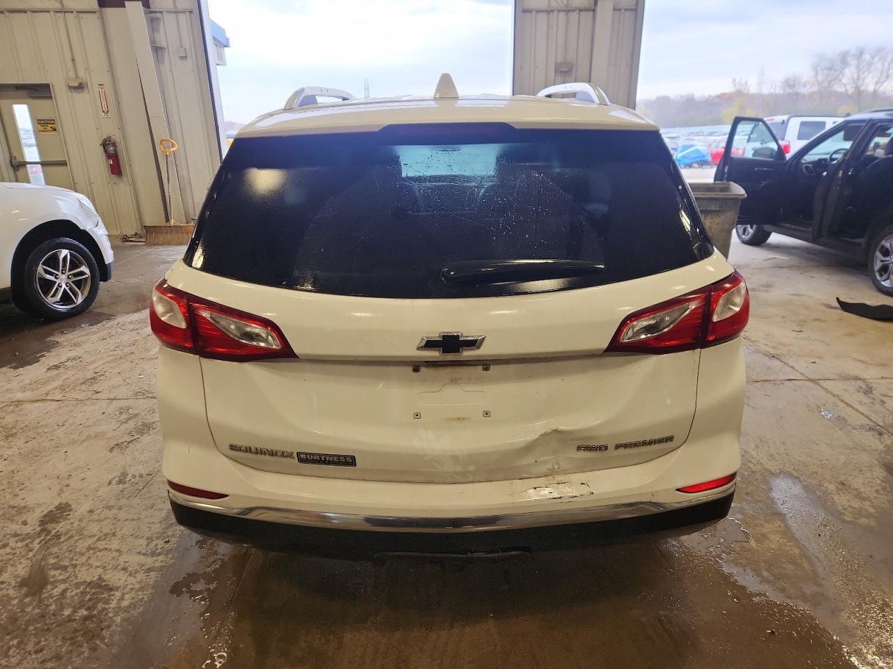 CHEVROLET EQUINOX PREMIER