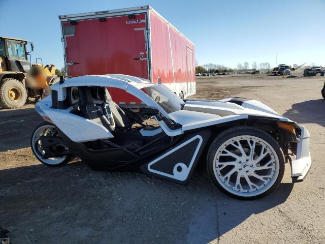 POLARIS SLINGSHOT