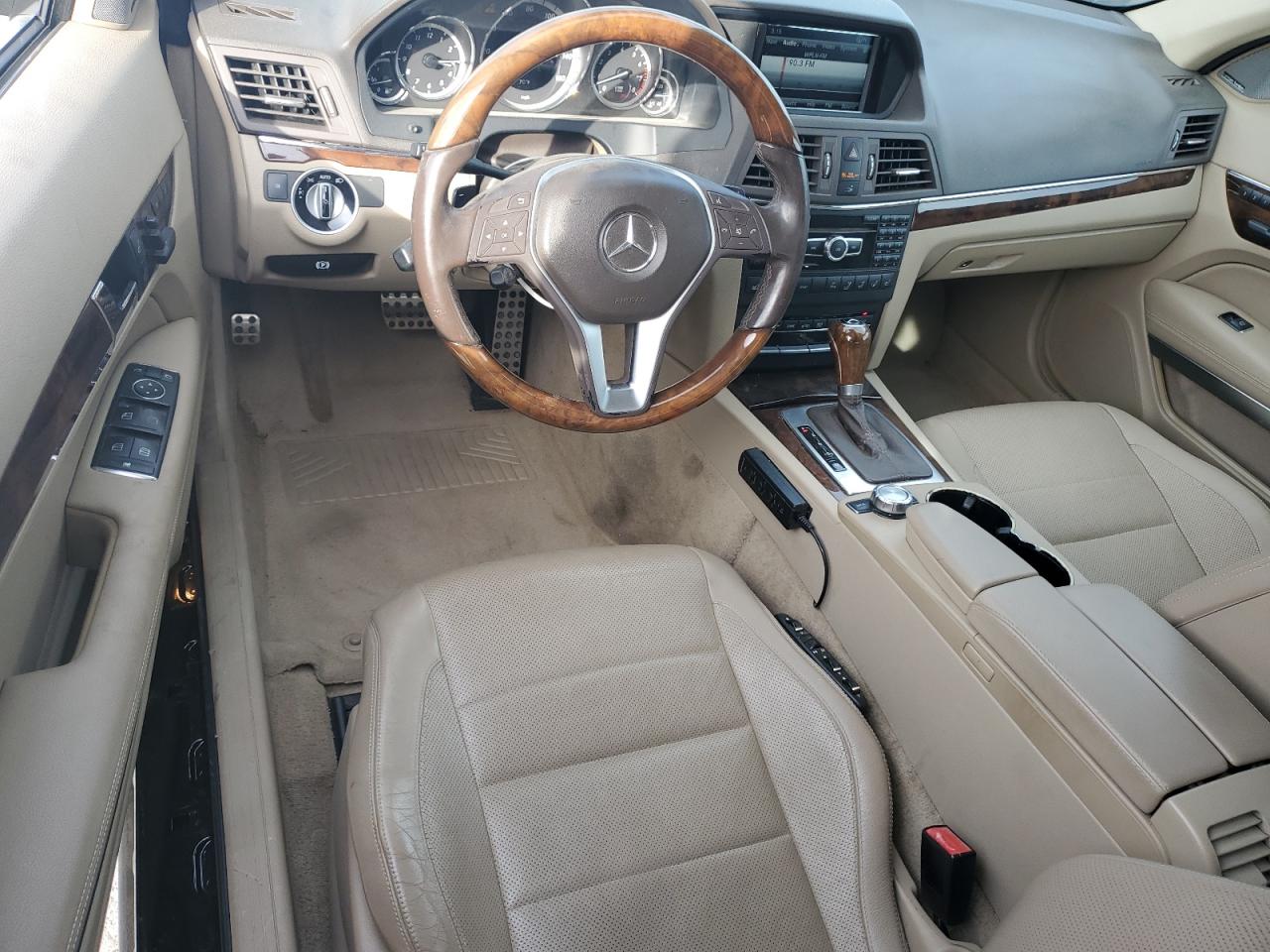 MERCEDES-BENZ E-CLASS 550