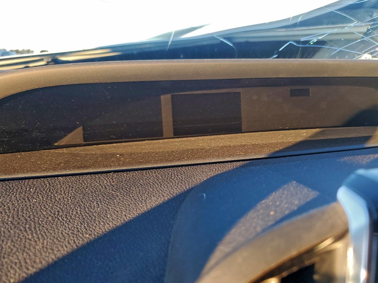 TOYOTA PRIUS PRIME LE