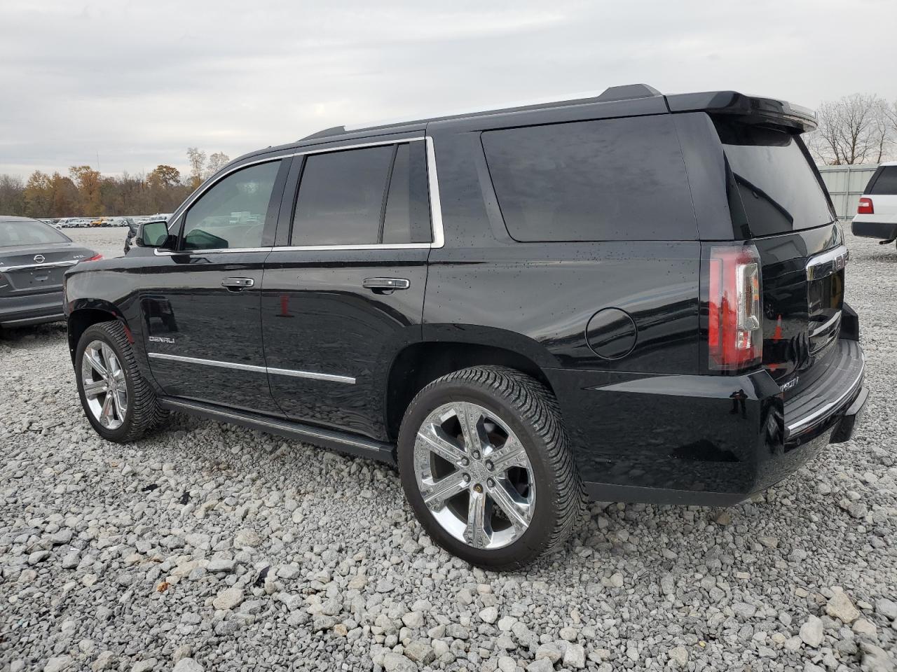 GMC YUKON DENALI