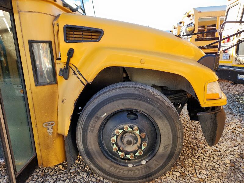 2012 BLUE BIRD SCHOOL BUS #3305292301