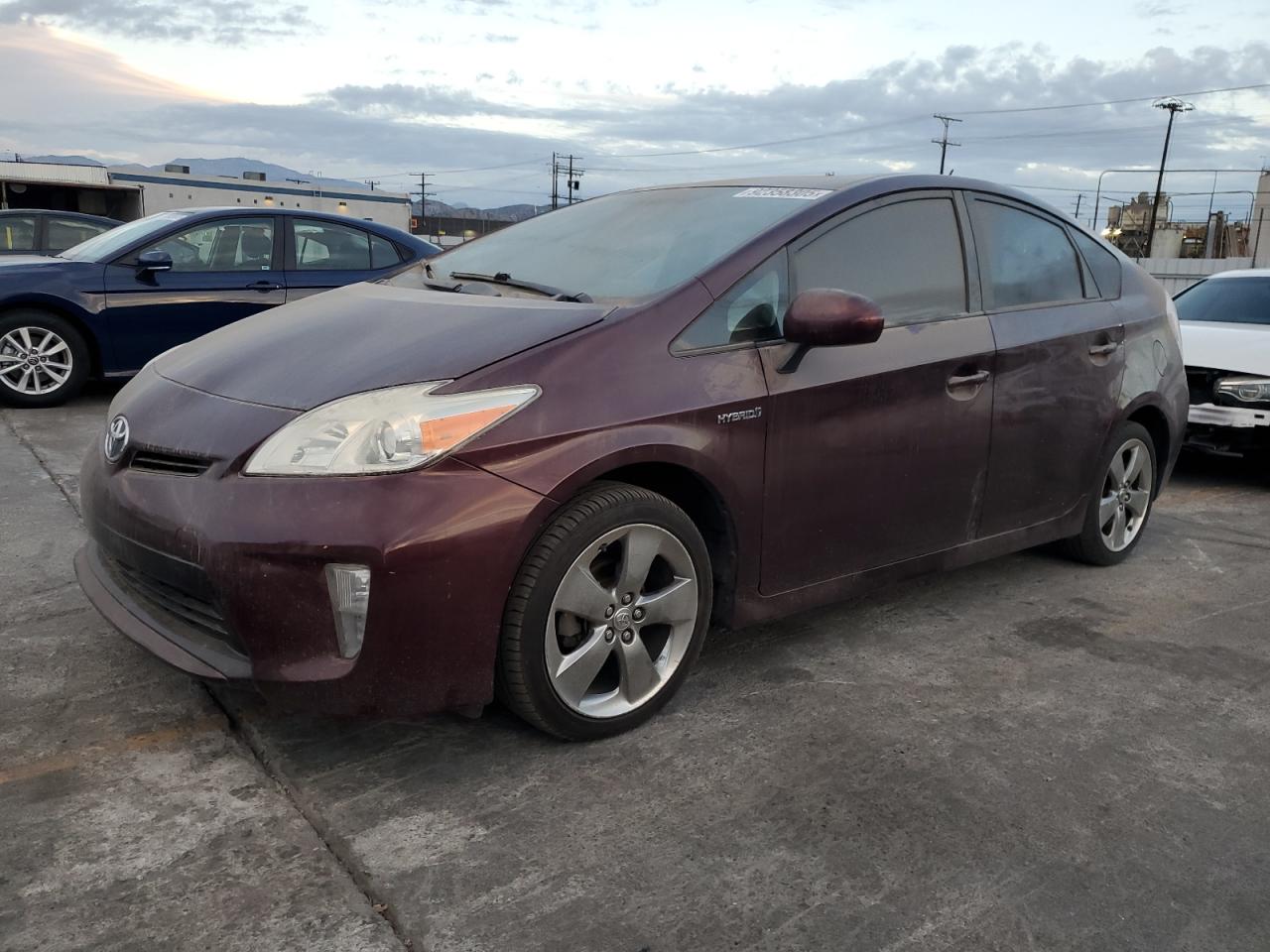 TOYOTA PRIUS