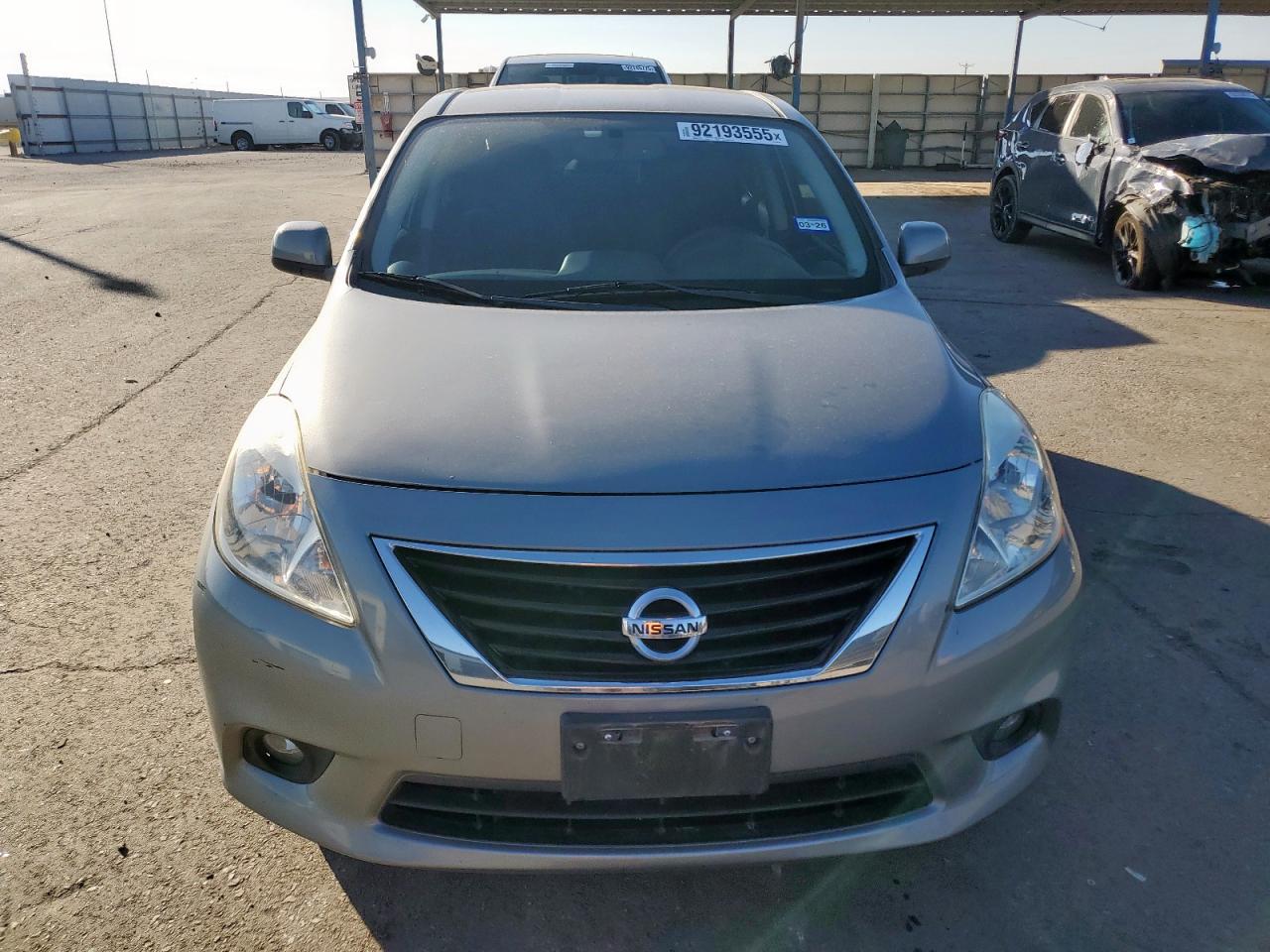 NISSAN VERSA S