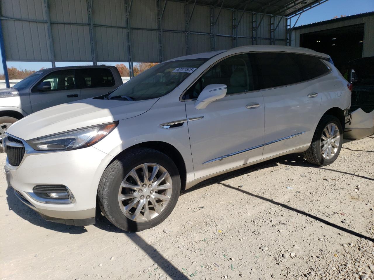 BUICK ENCLAVE ESSENCE