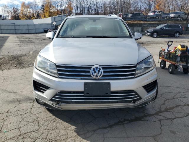 2015 VOLKSWAGEN TOUAREG V6 #3305301418