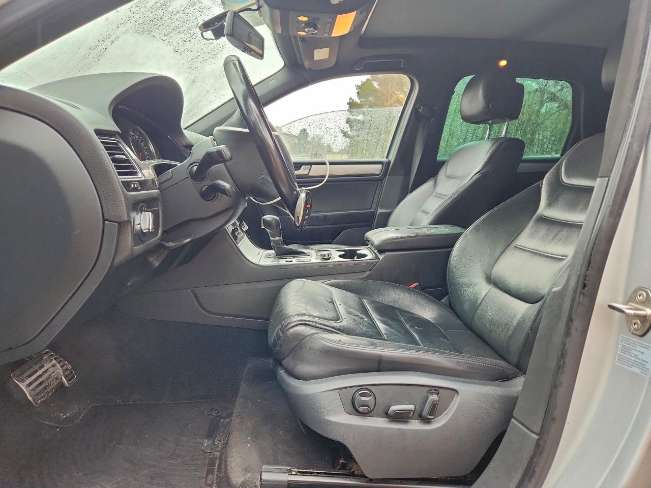 VOLKSWAGEN TOUAREG V6