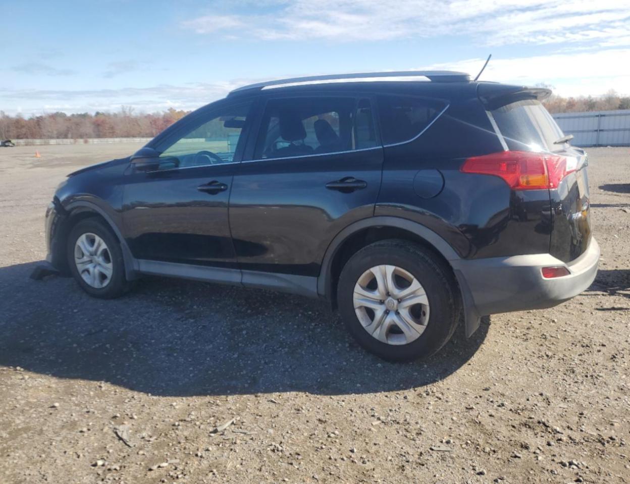 TOYOTA RAV4 LE
