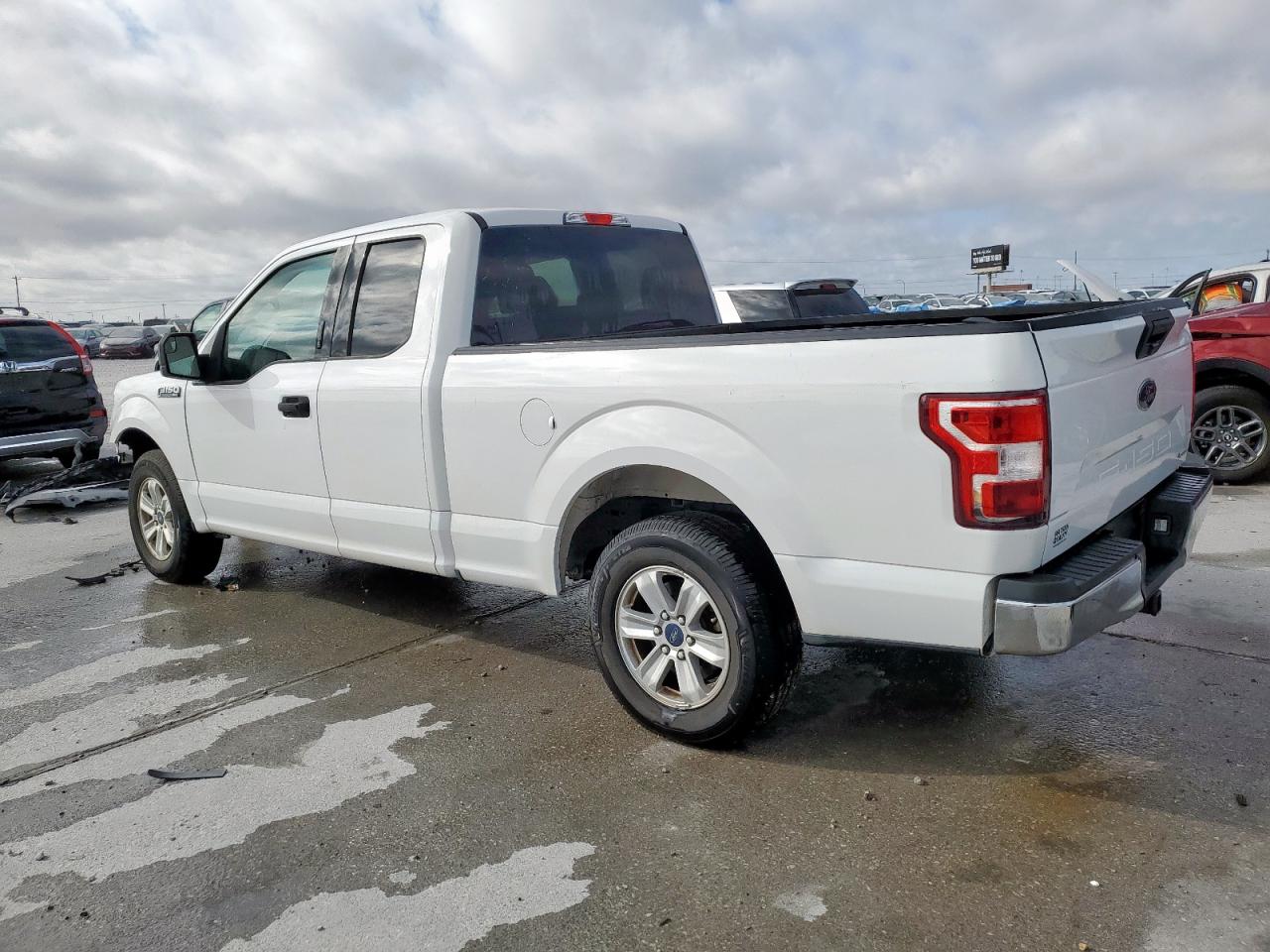 FORD F-150 SUPER CAB