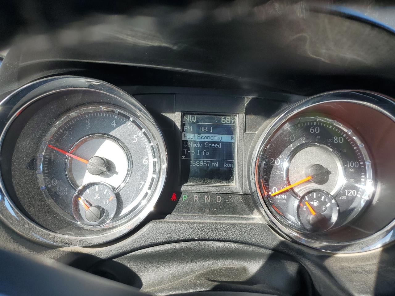 CHRYSLER TOWN & COUNTRY TOURING L