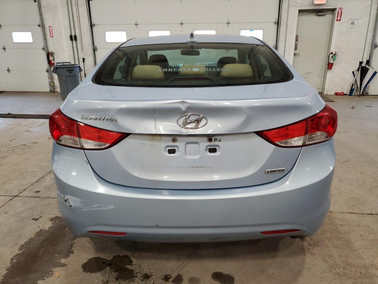 HYUNDAI ELANTRA GLS
