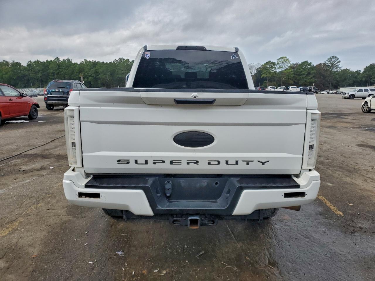 FORD F-250 SUPER DUTY