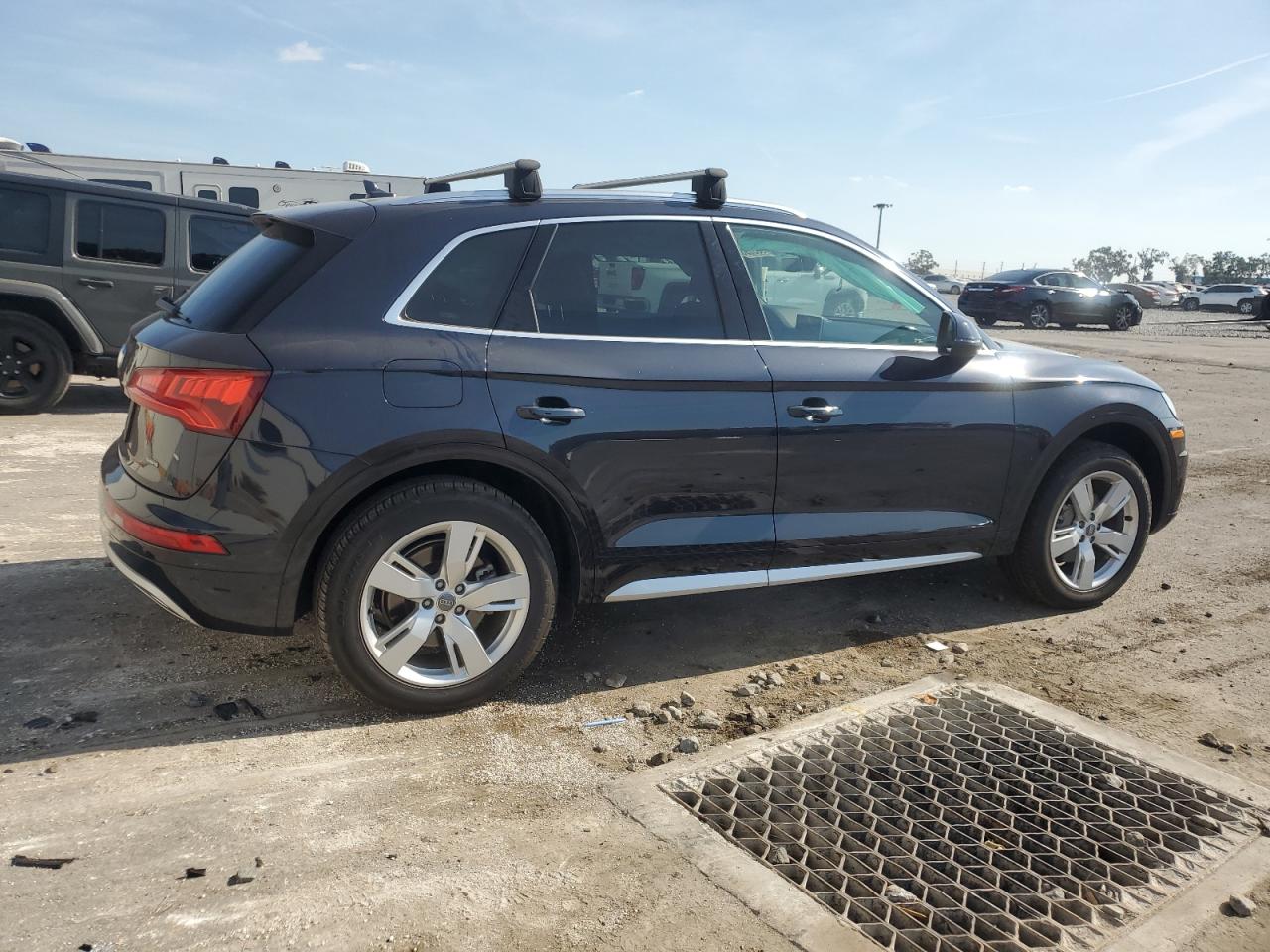 AUDI Q5 PREMIUM PLUS