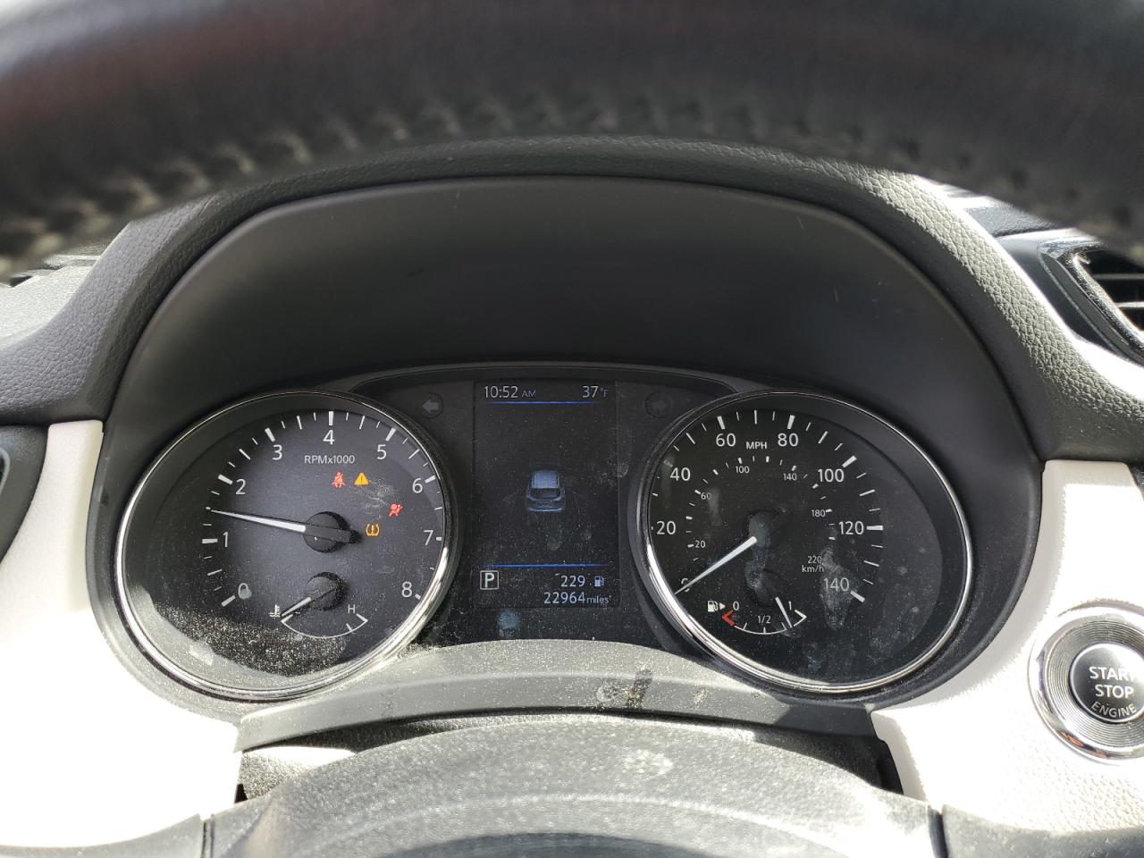 NISSAN ROGUE SPORT S