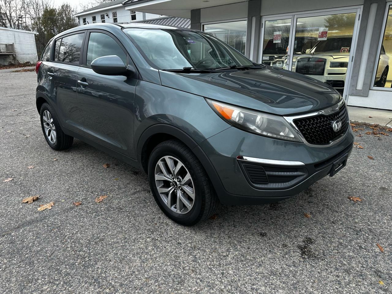 KIA SPORTAGE LX