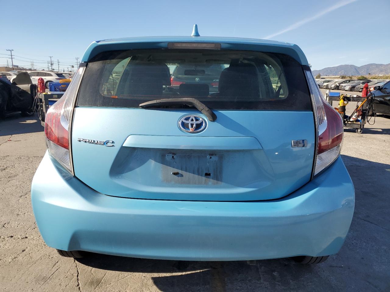 TOYOTA PRIUS C