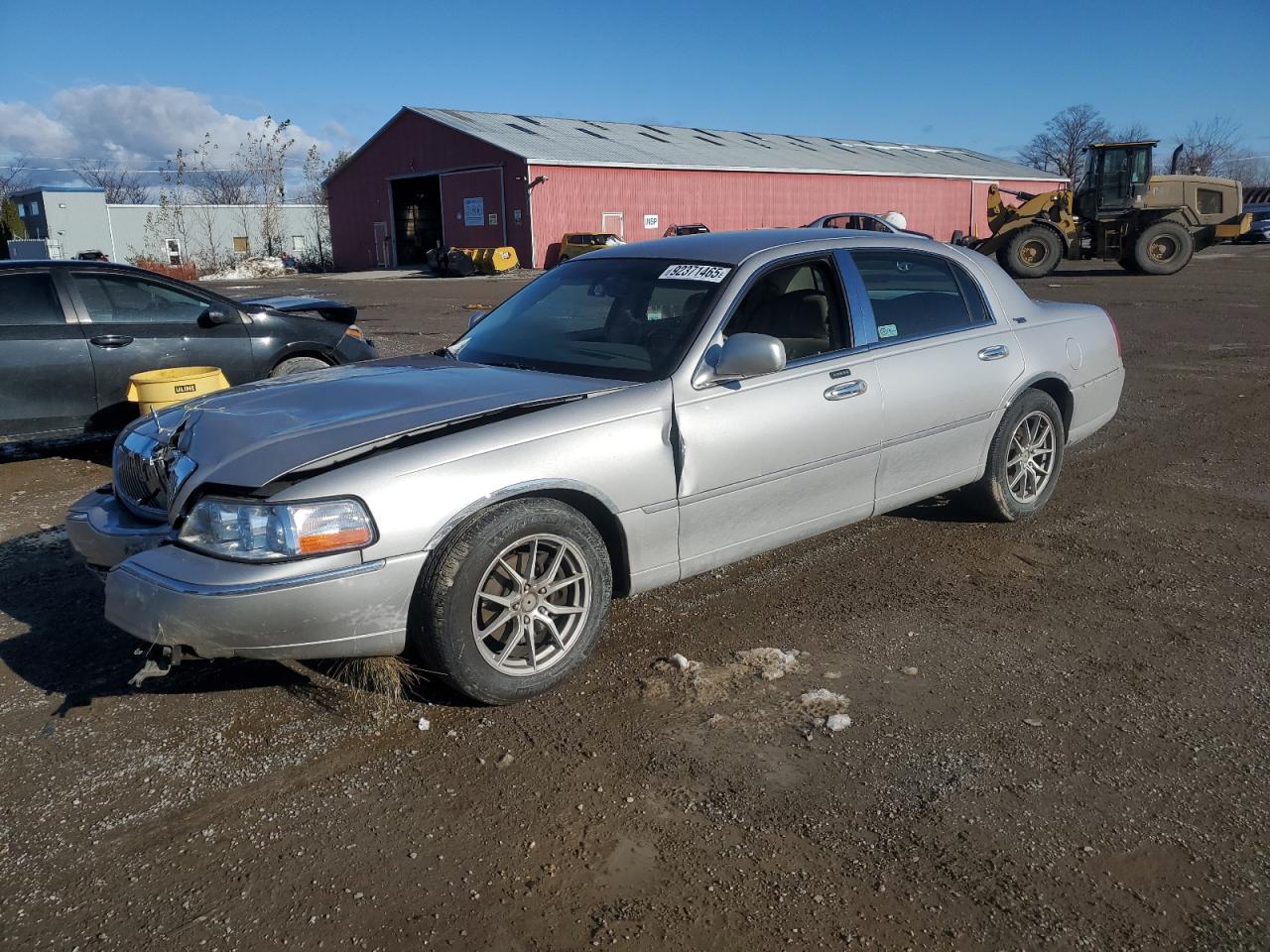 LINCOLN TOWN CAR SIGNATURE LIMITED