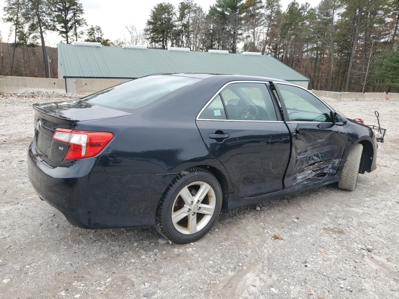 Lot #3302729026 2014 TOYOTA CAMRY L