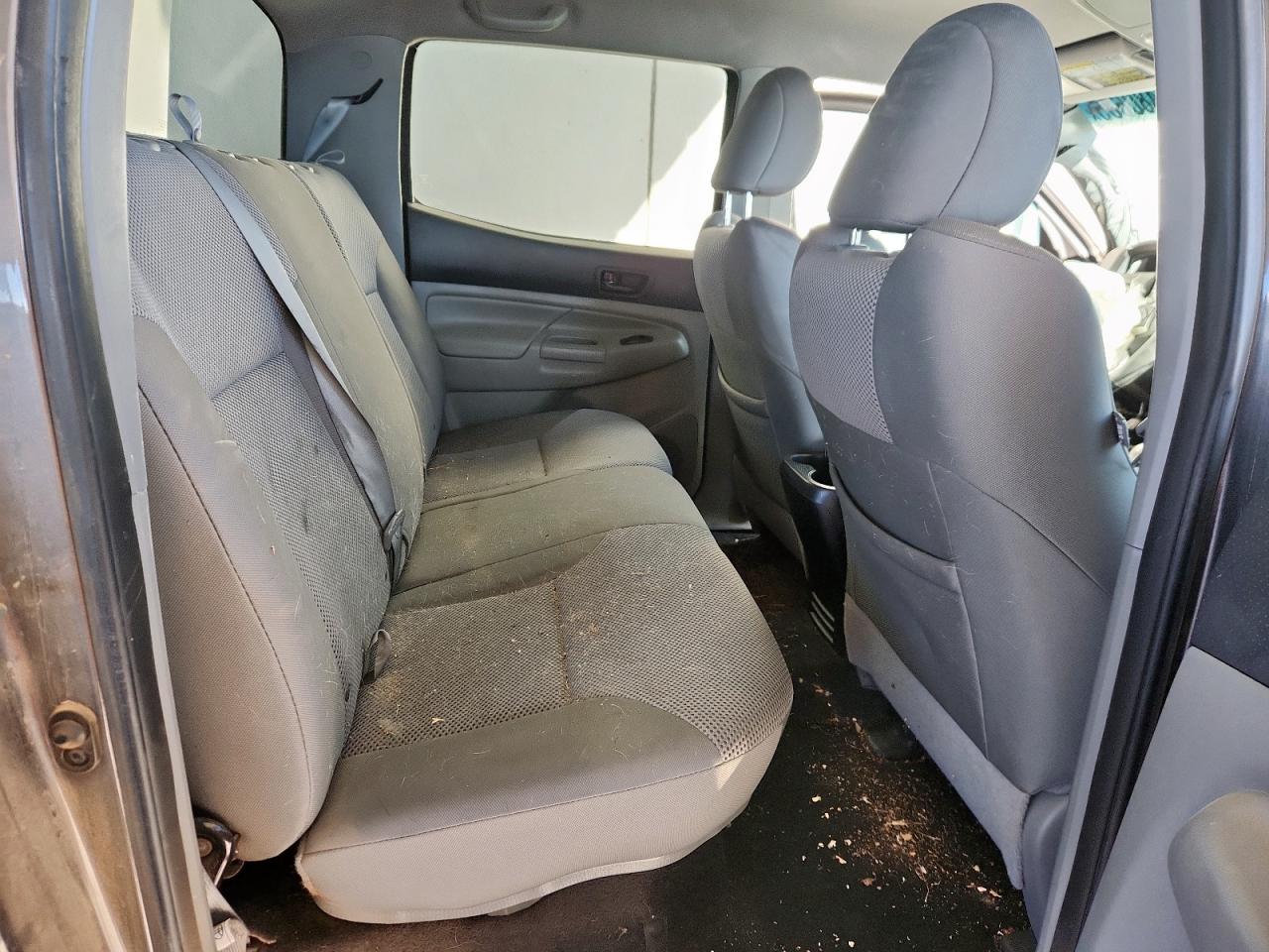 TOYOTA TACOMA DOUBLE CAB