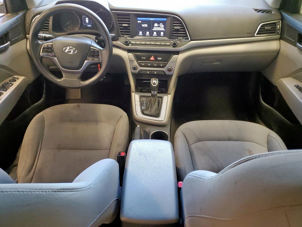 Lot #3302684999 2018 HYUNDAI ELANTRA SE