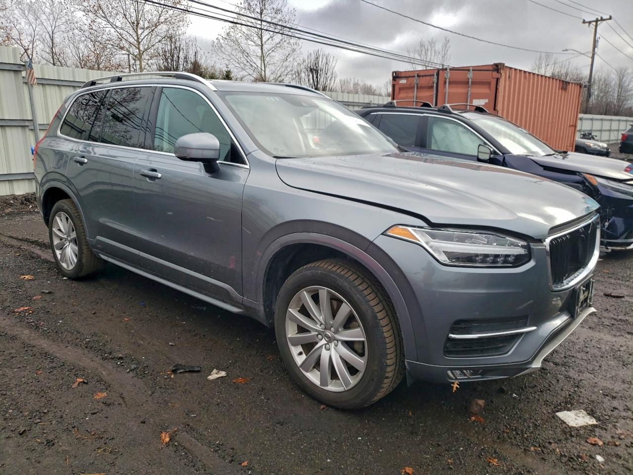 VOLVO XC90 T6