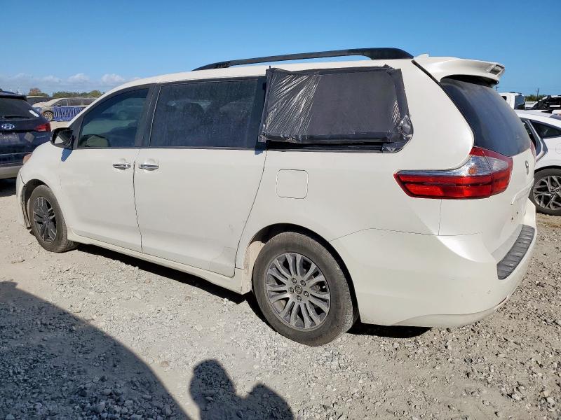 2018 TOYOTA SIENNA XLE #3292687621