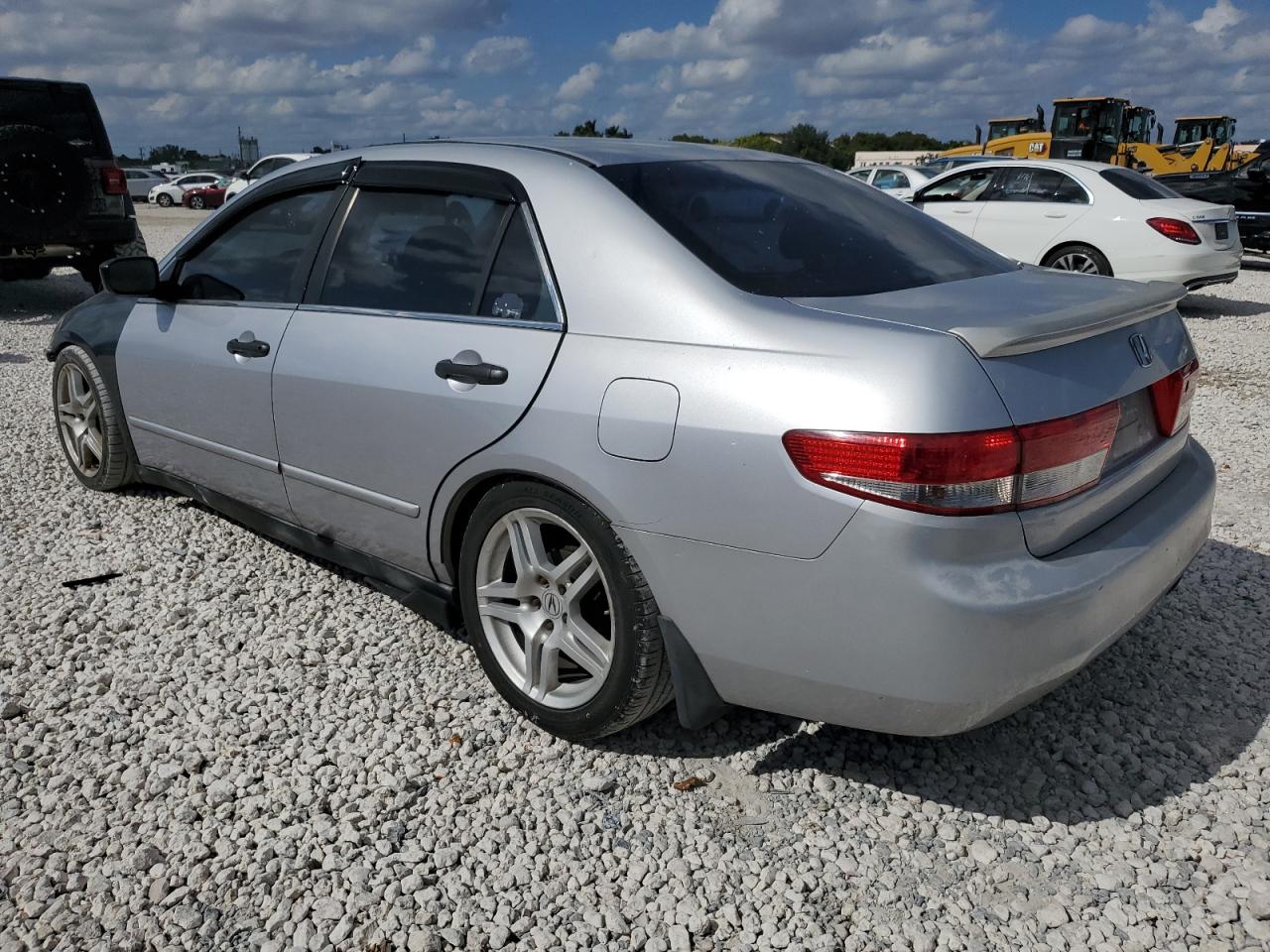 Lot #3302798965 2003 HONDA ACCORD DX