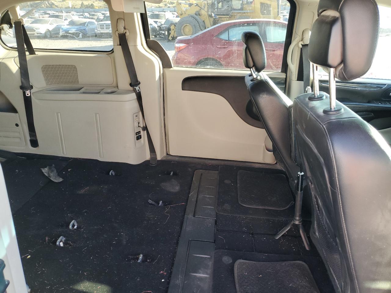 CHRYSLER TOWN & COUNTRY TOURING