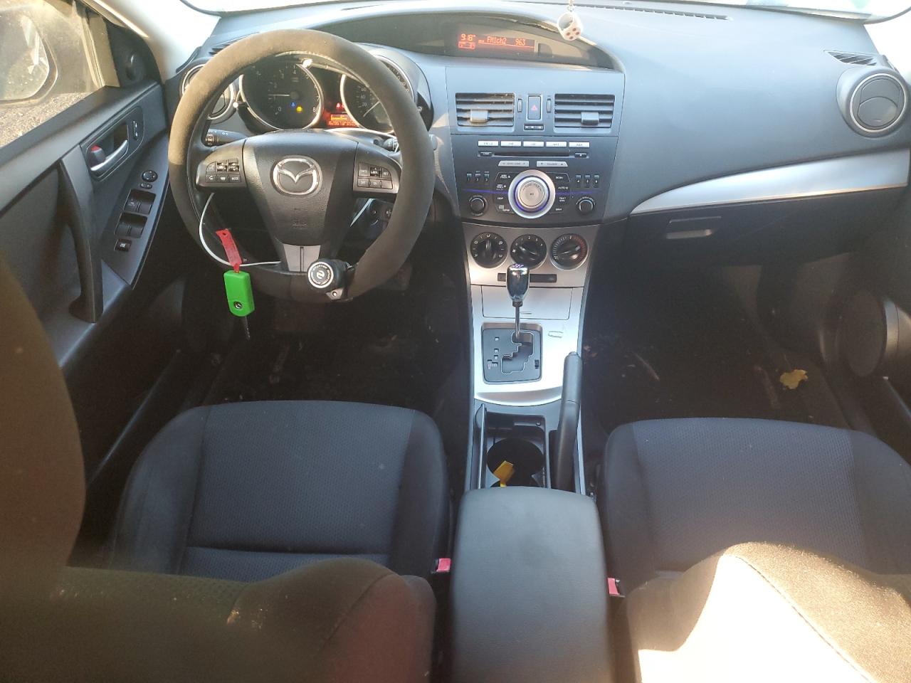 MAZDA 3 I