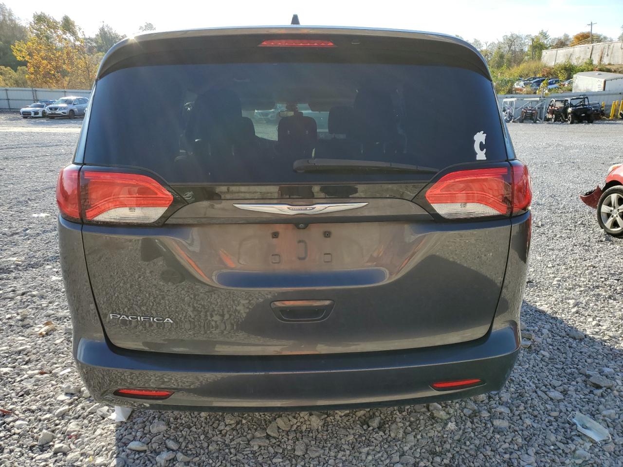 CHRYSLER PACIFICA TOURING