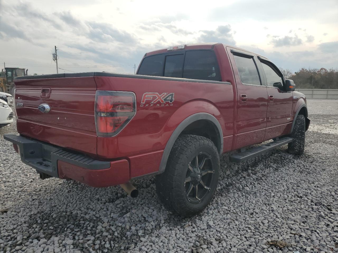 FORD F-150 SUPERCREW