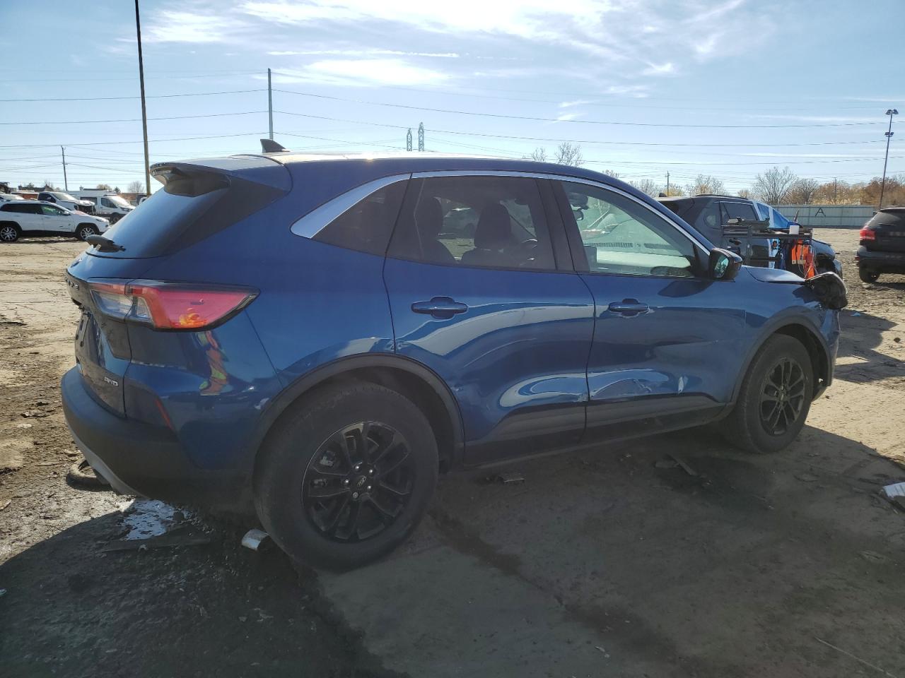 FORD ESCAPE SE