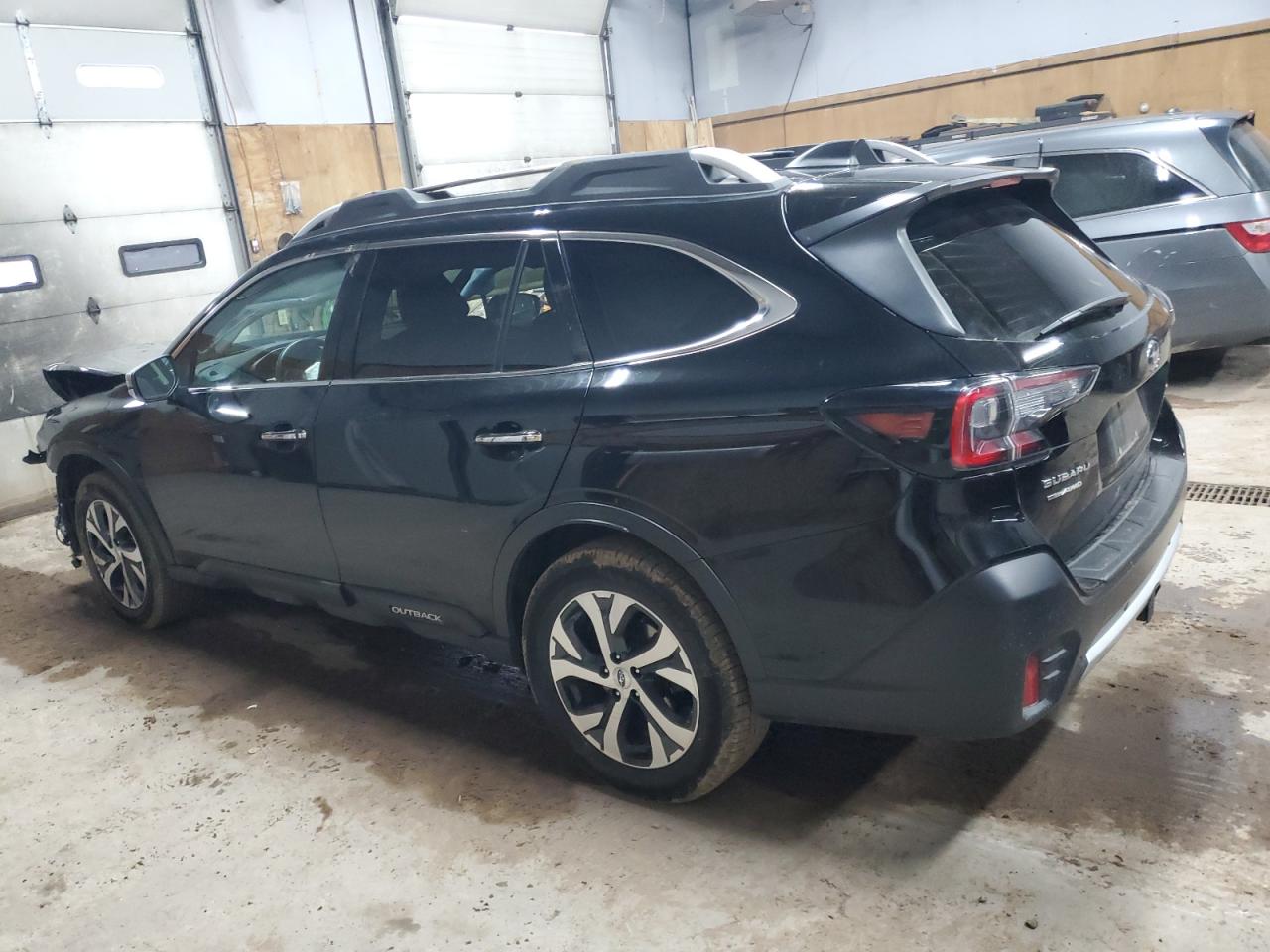 SUBARU OUTBACK TOURING