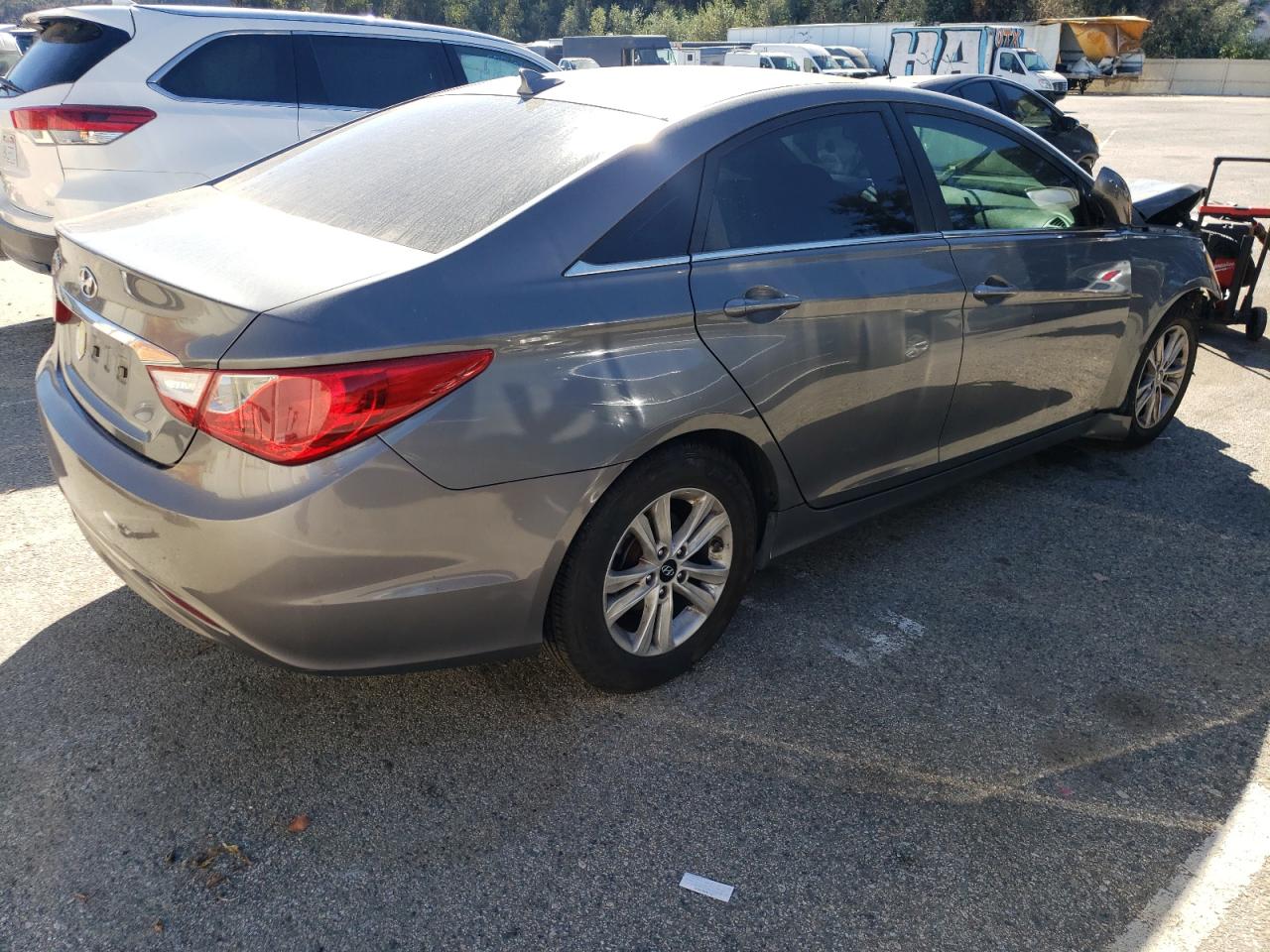 HYUNDAI SONATA GLS