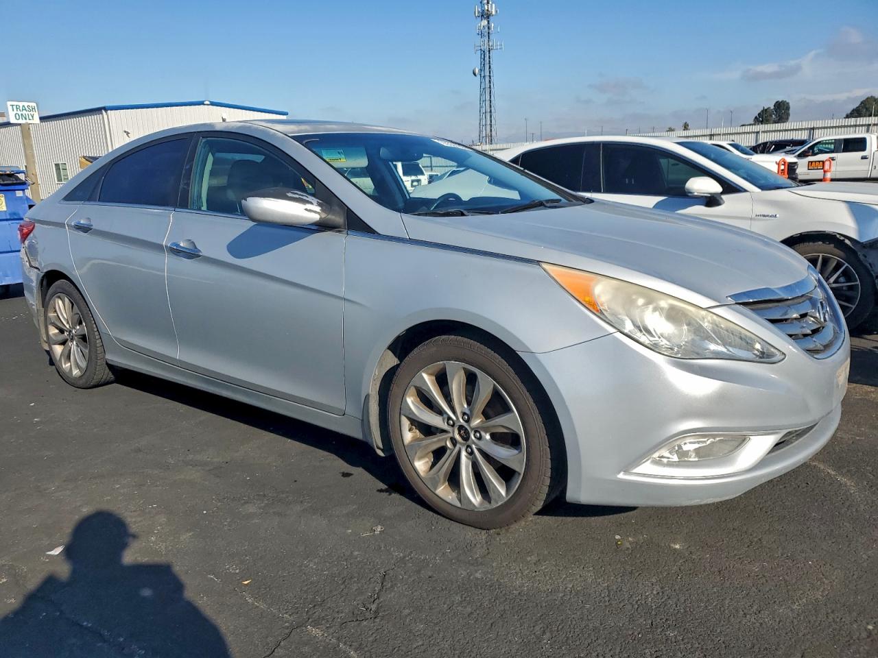 Lot #3304022589 2011 HYUNDAI SONATA SE