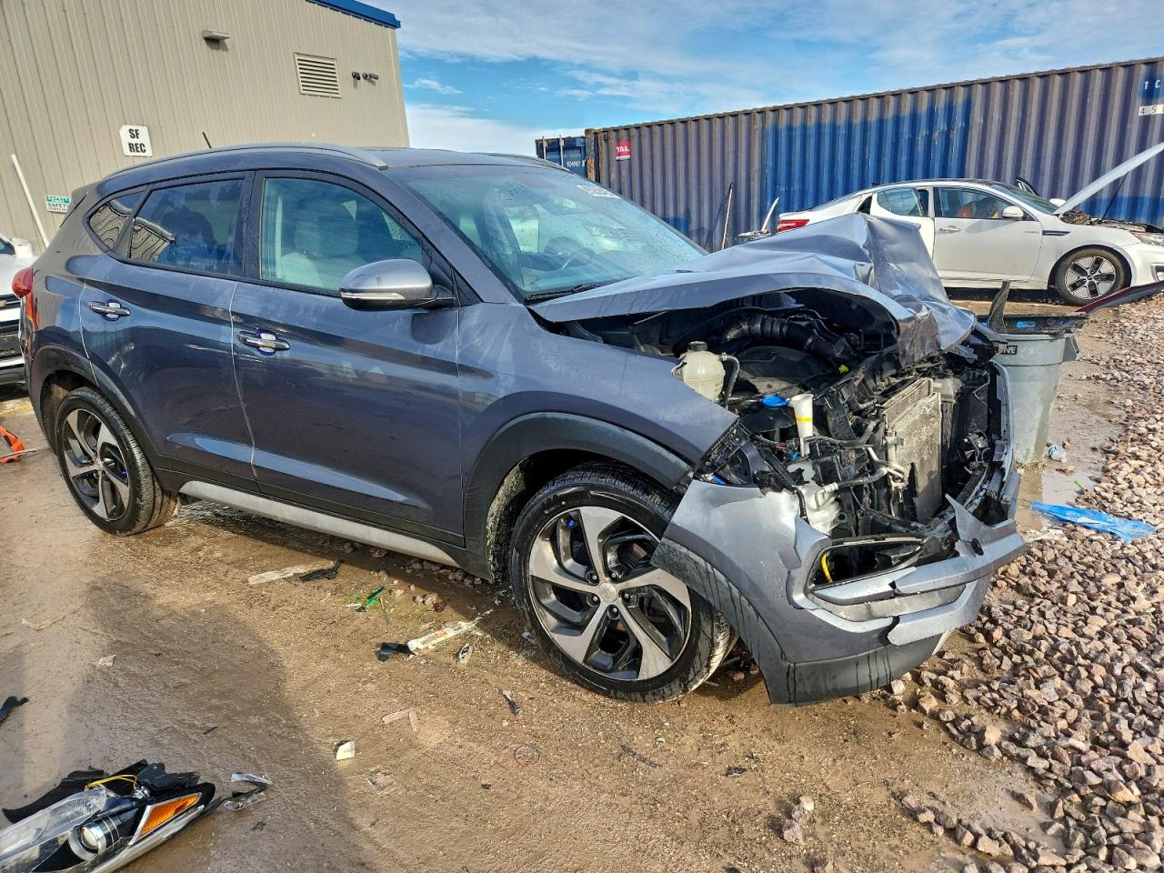 Lot #3302923133 2017 HYUNDAI TUCSON LIM