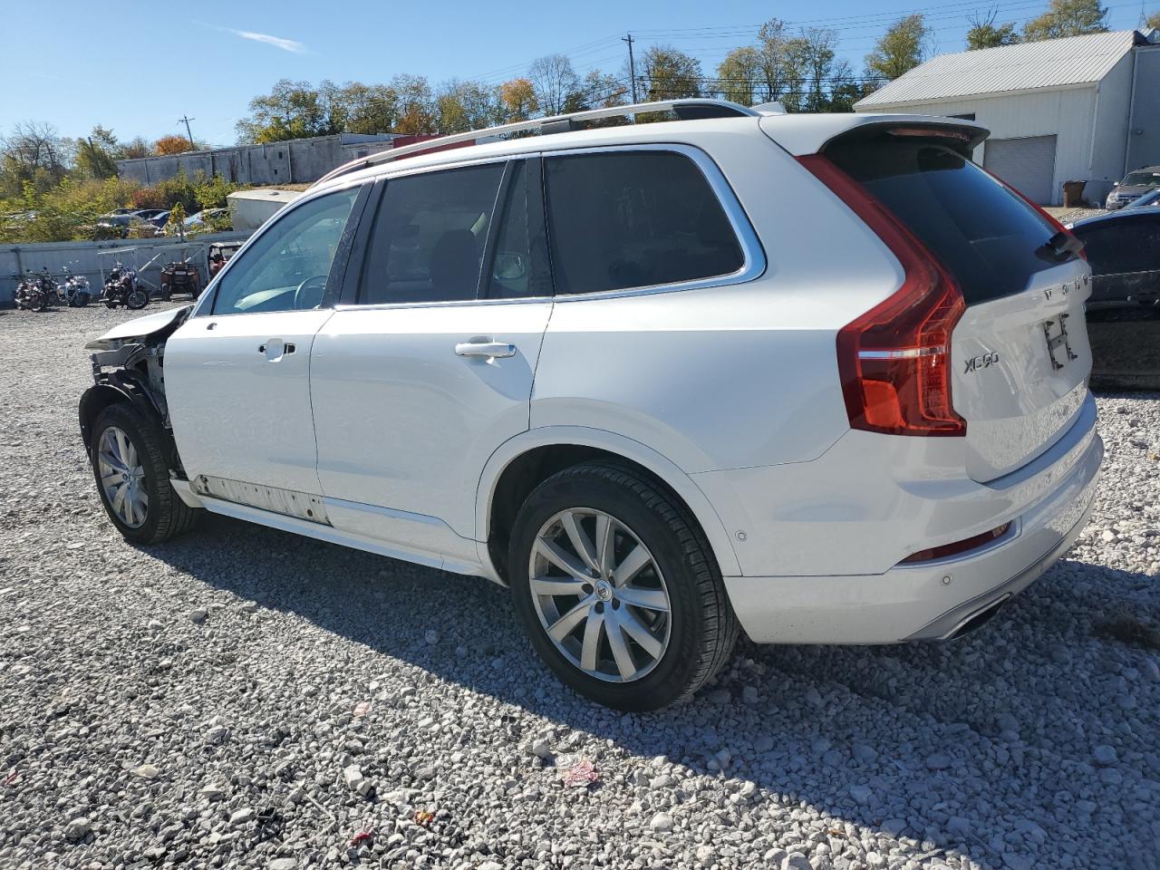 VOLVO XC90 T6