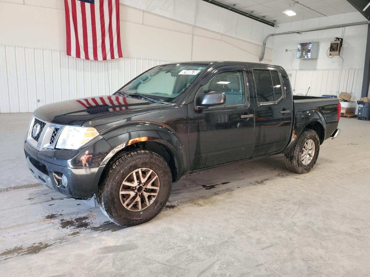NISSAN FRONTIER S
