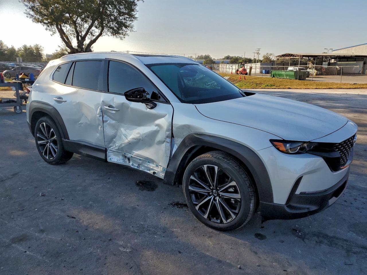 MAZDA CX-50 PREMIUM PLUS