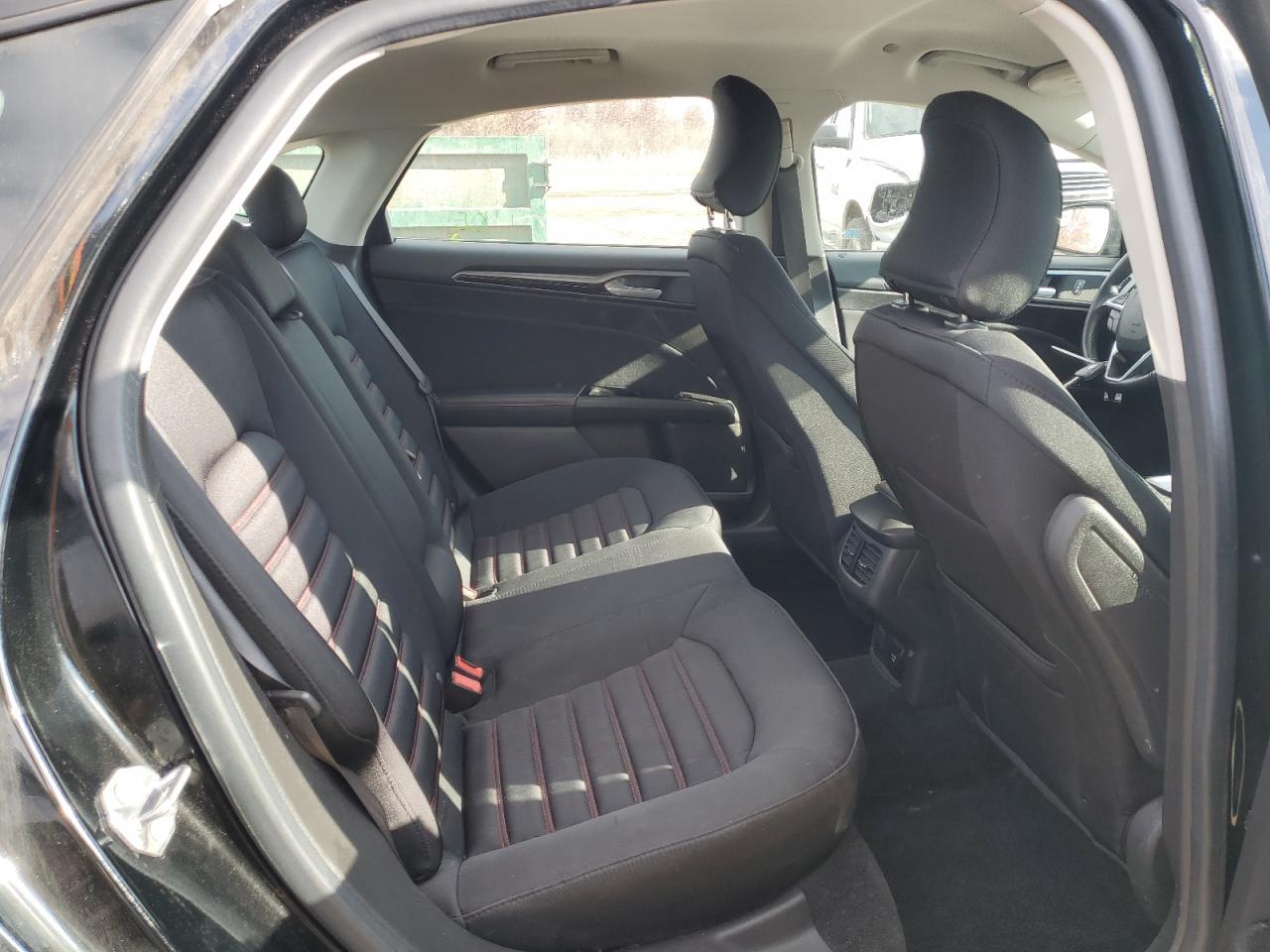 FORD FUSION SE HYBRID