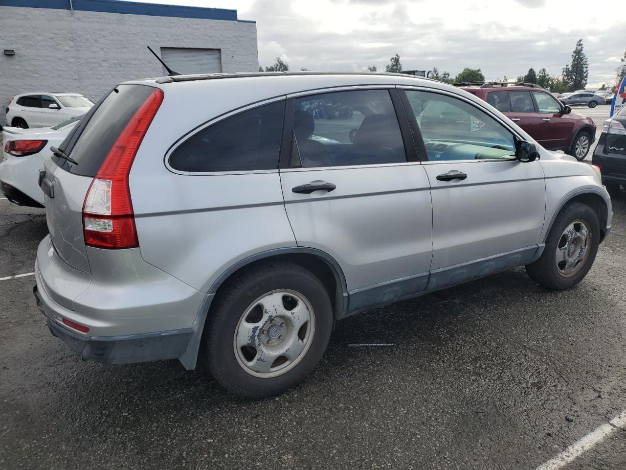 Lot #3302700033 2011 HONDA CR-V LX