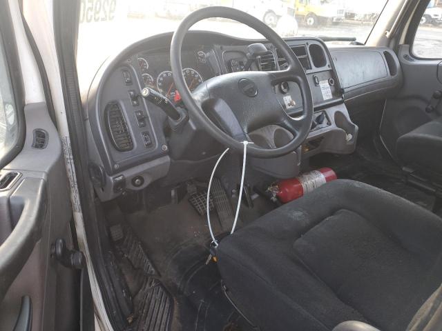 2015 FREIGHTLINER M2 #3291492918