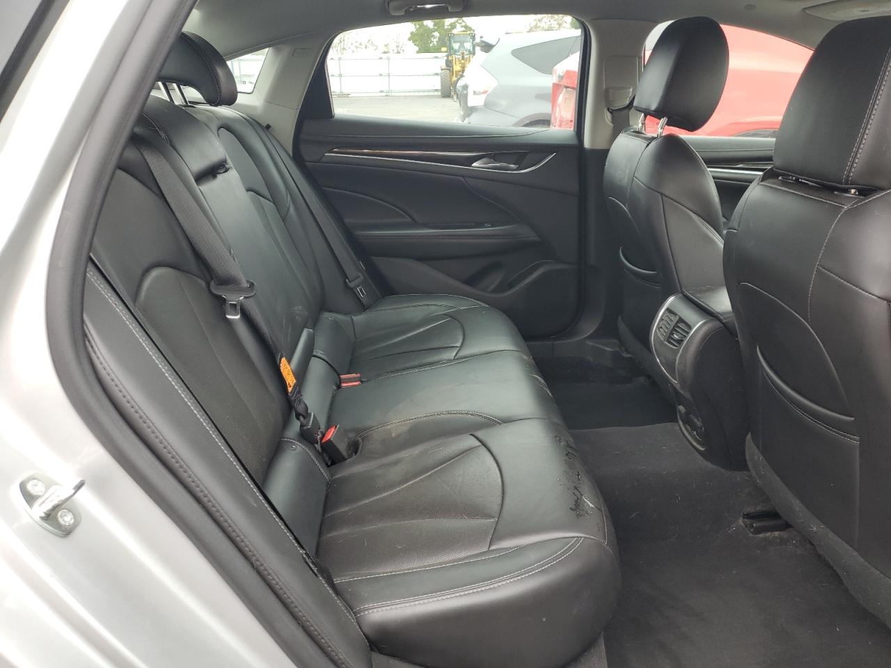 BUICK LACROSSE PREMIUM