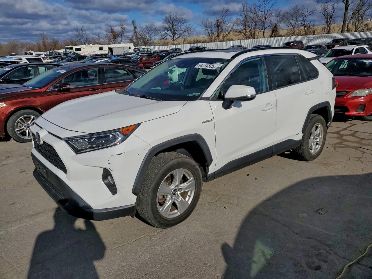 Lot #3316712445 2019 TOYOTA RAV4 XLE