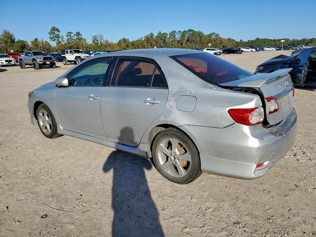 TOYOTA COROLLA BASE