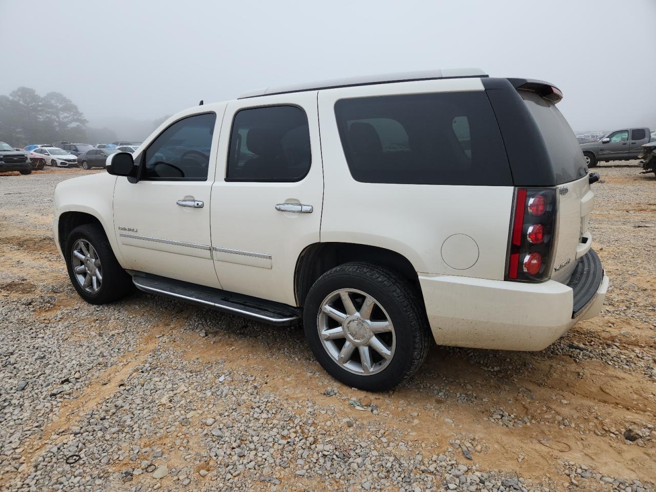 GMC YUKON DENALI