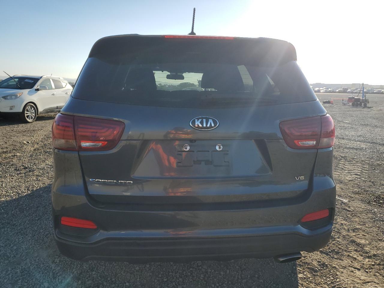 KIA SORENTO S
