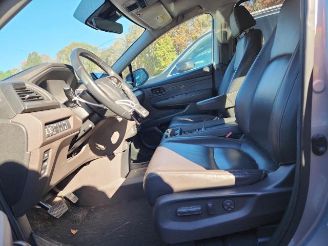 2018 HONDA ODYSSEY TO - 5FNRL6H88JB009060